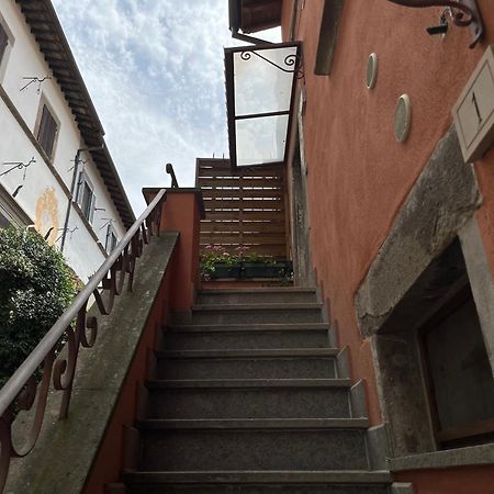 Domus Tuscia Apartments San Faustino Guesthouse ヴィテルボ エクステリア 写真