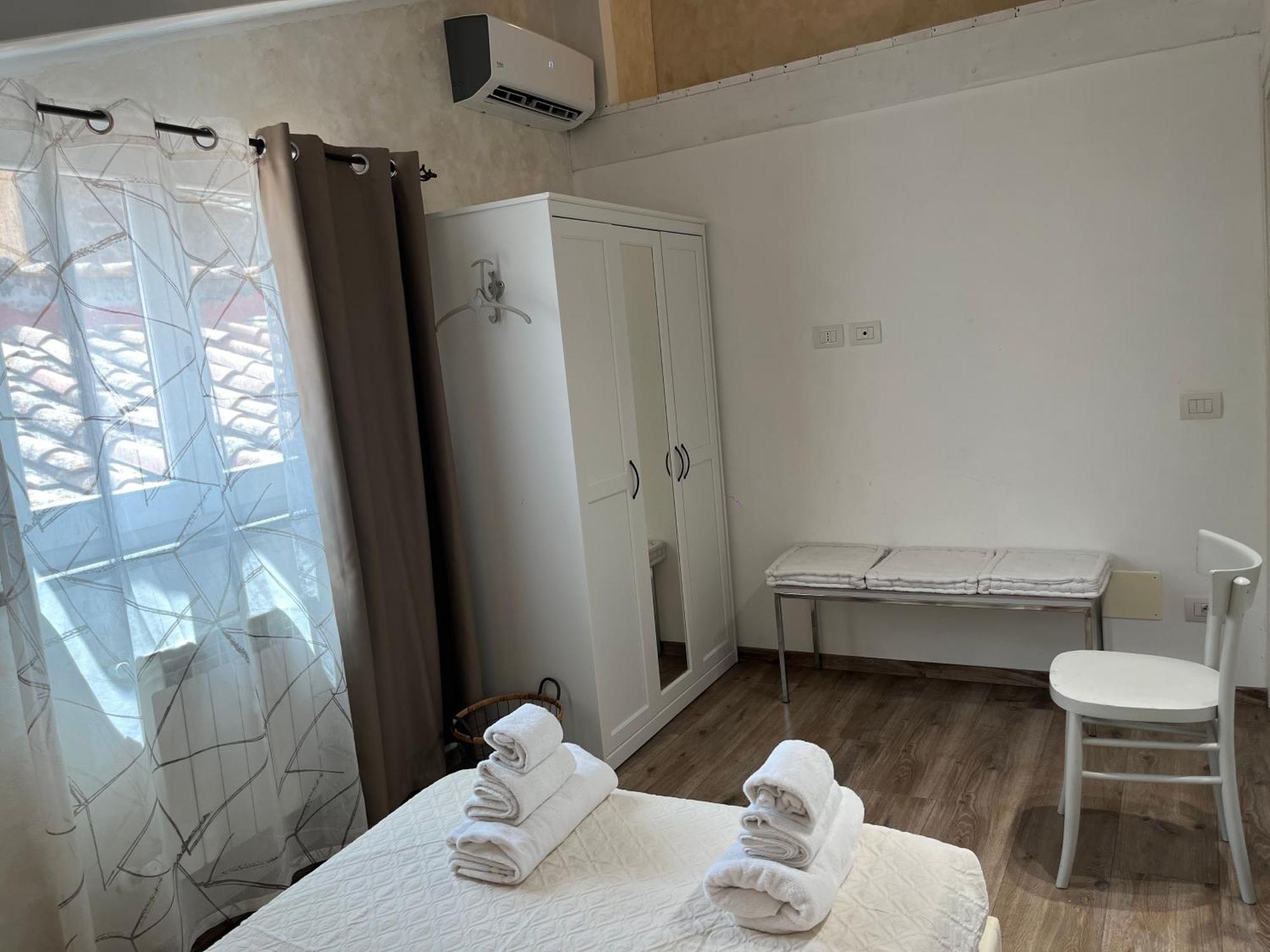 Domus Tuscia Apartments San Faustino Guesthouse ヴィテルボ エクステリア 写真